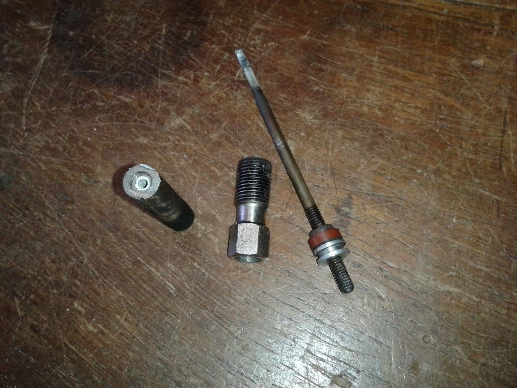 Tapping broken glow plugs for removal most suitable thread for 5.6mm